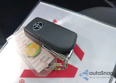 2025 Toyota Corolla Le z USA, uszkodzony, nr VIN 5YFB4MDE6SP245663